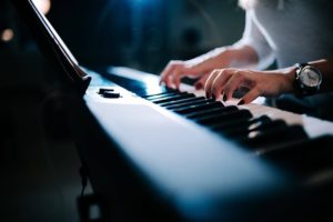 instrumento-musical-aprender-conhecer-aprendizado-teclado